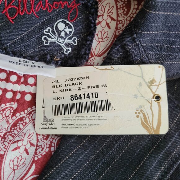 Billabong Denim Blazer Womens Small Black Pinstripe Patch Crest Academia Preppy - Picture 16 of 16